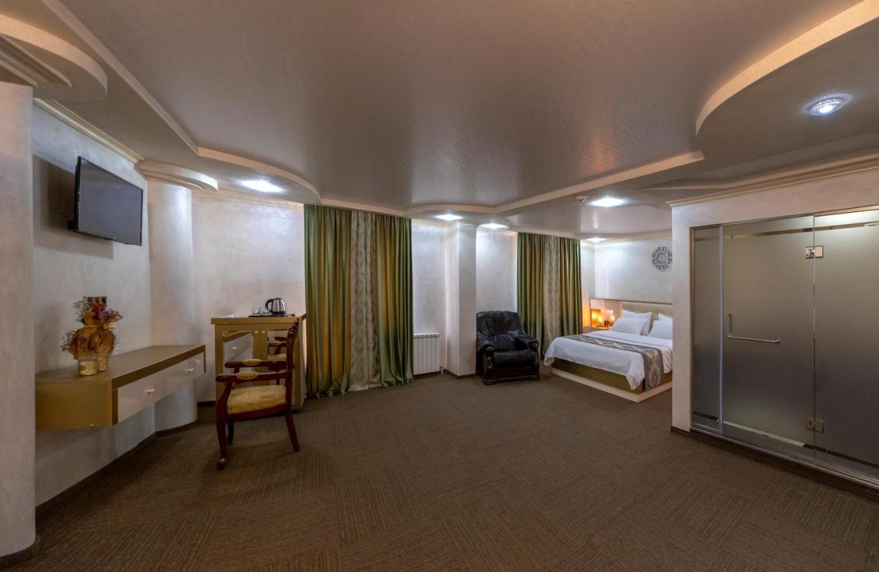 Georgia Gold Hotel Gori Eksteriør billede